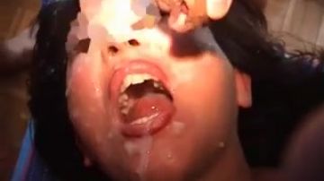 Two cocks rain down cum in her mouth