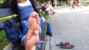 Sexy amateur latina feet in public